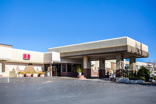 Hotel Holiday Inn