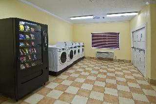 Hotel Suburban Extended Stay
