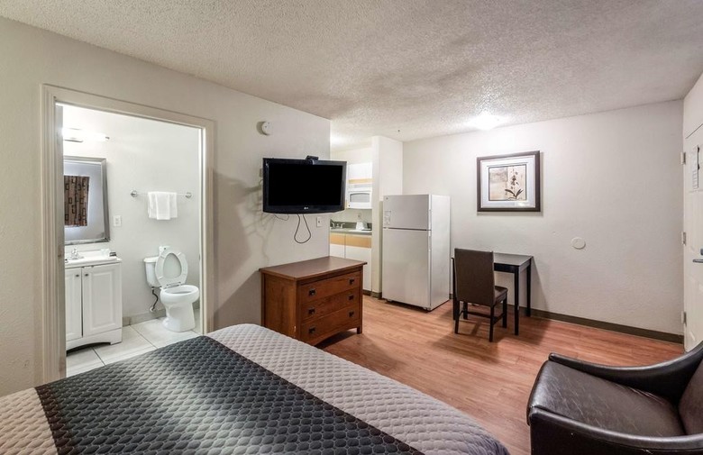 Hotel Hometowne Studios Orlando South