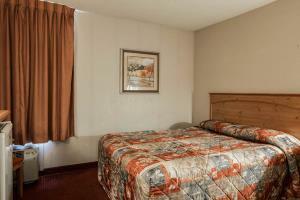 Hotel Rodeway Inn