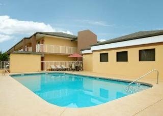 Hotel Quality Inn South