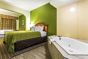 Hotel Comfort Inn & Suites