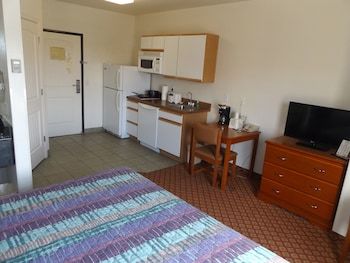 Hotel Suburban Extended Stay