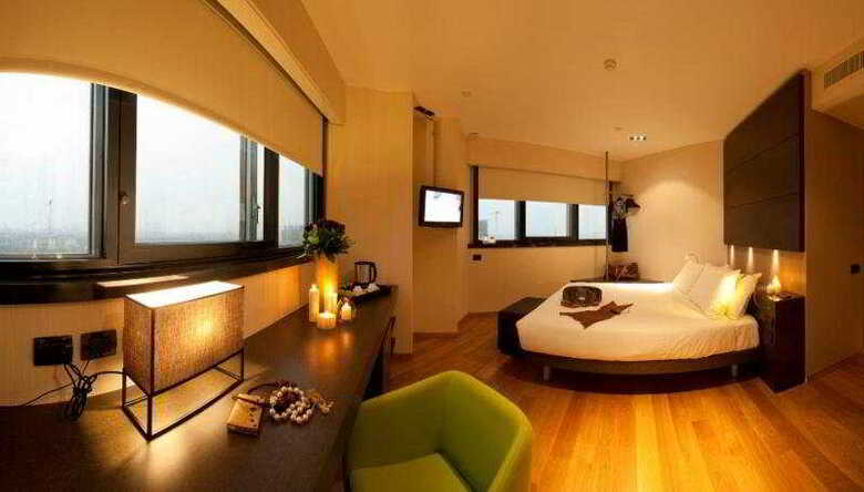 The Hub Hotel