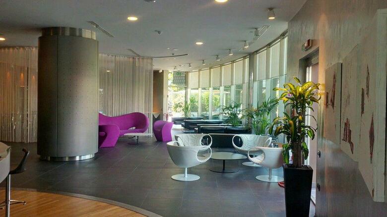 The Hub Hotel