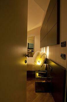 The Hub Hotel