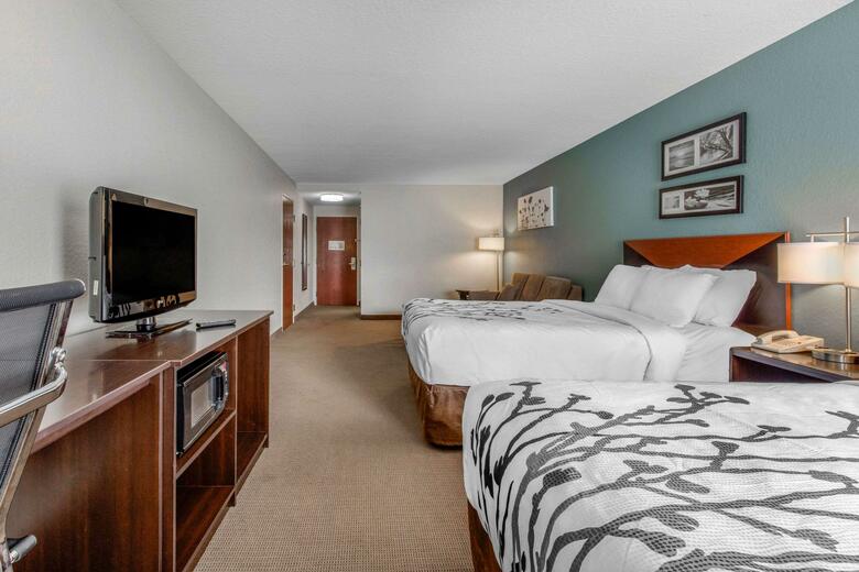 Hotel Sleep Inn & Suites
