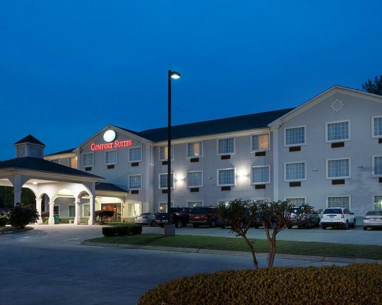 Hotel Comfort Suites