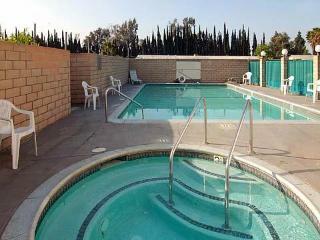 Hotel Econo Lodge South