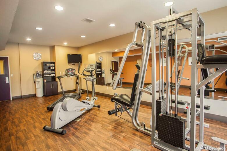 Hotel Comfort Suites