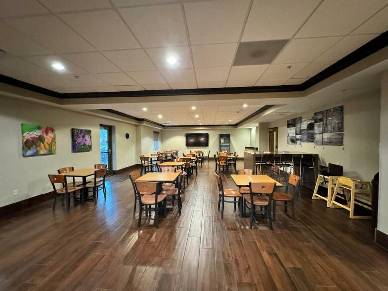 Hotel Sleep Inn & Suites