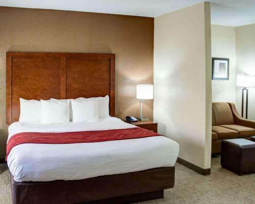 Hotel Comfort Suites