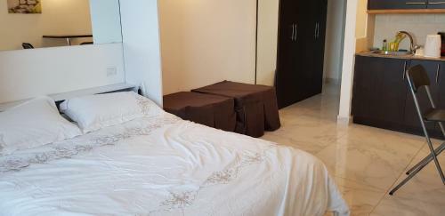 Dream Holiday Apartments 1