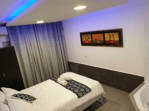 Avshalom Holiday Apartments