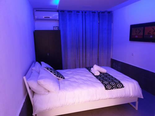Avshalom Holiday Apartments