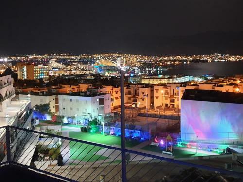 Avshalom Holiday Apartments