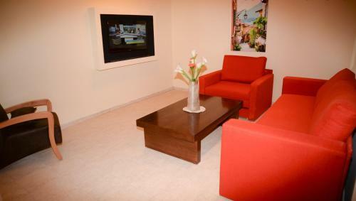 The Home Apartments Tel Aviv