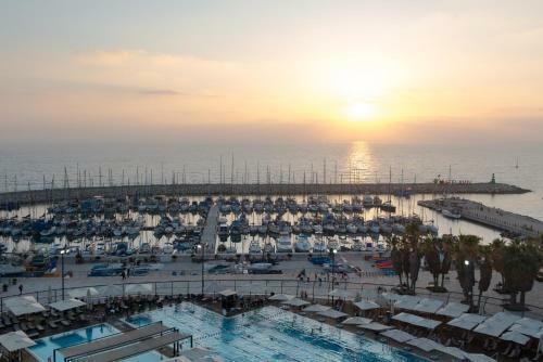 Hotel Leonardo Art Tel Aviv By The Beach