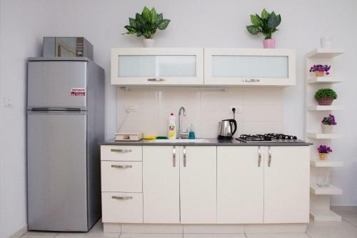 Gk Apartment Ben Gurion St.