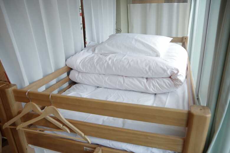 Hostal Hostel Wasabi Osaka Bed With Library