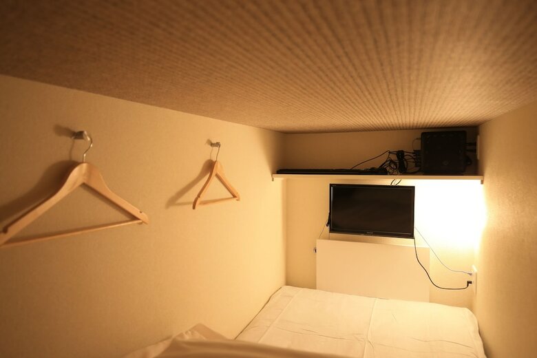 Hostal Hostel Wasabi Osaka Bed With Library