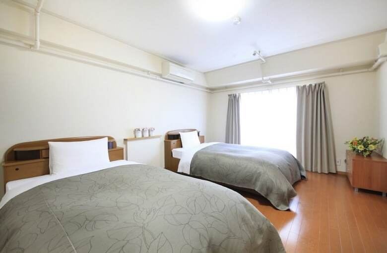 Shinjuku Urban Hotel