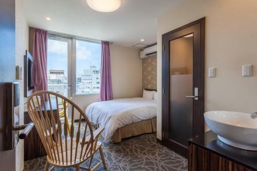 Hotel Kariyushi Lch. Premium