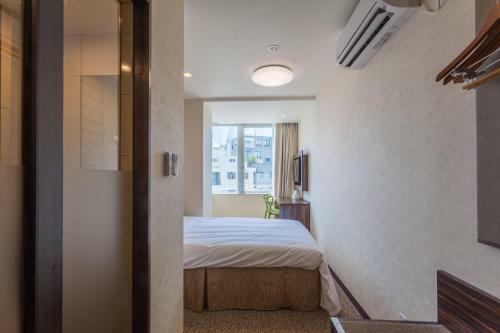 Hotel Kariyushi Lch. Premium