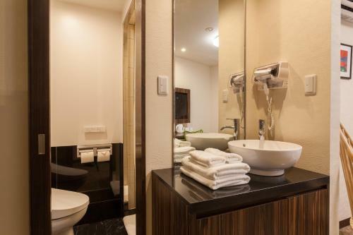 Hotel Kariyushi Lch. Premium