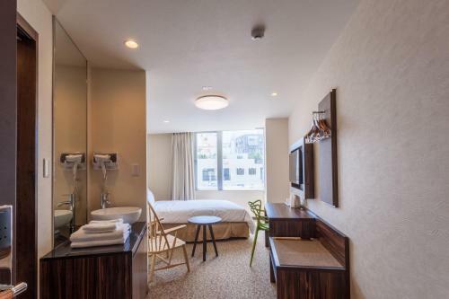 Hotel Kariyushi Lch. Premium