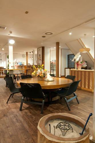 Hostal Reica Guest House?caf�
