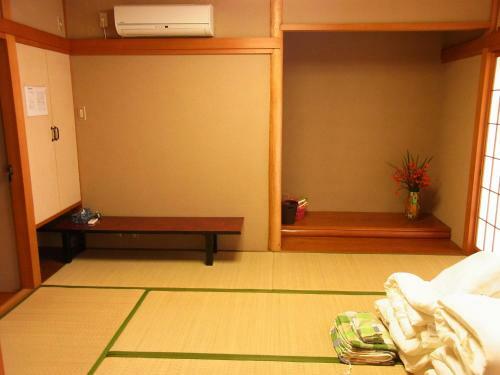 Hostal Guesthouse Shirahama