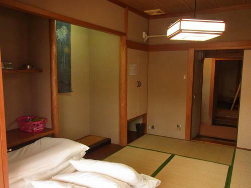 Hostal Guesthouse Shirahama