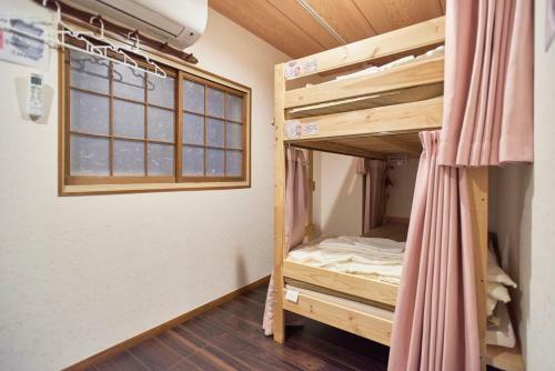 Hostal Osaka Guesthouse Sakura