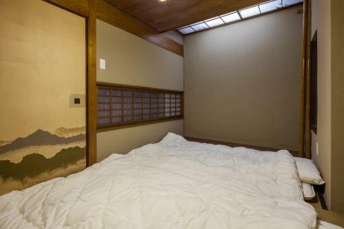 Hostal Osaka Guesthouse Sakura
