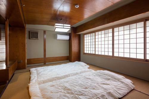 Hostal Osaka Guesthouse Sakura