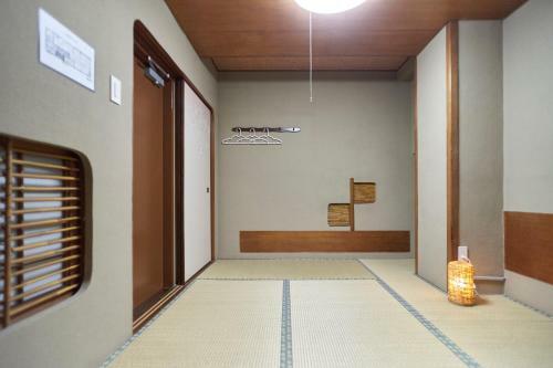 Hostal Osaka Guesthouse Sakura