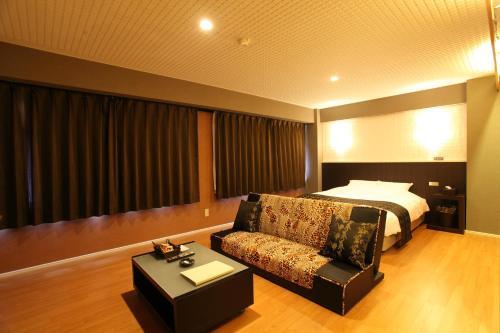 Town Hotel 41