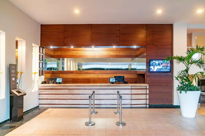 Hotel Oasis Smart