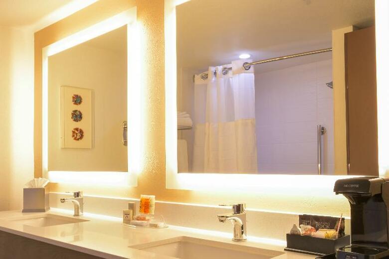Best Western Plus Gateway Hotel Santa Monica