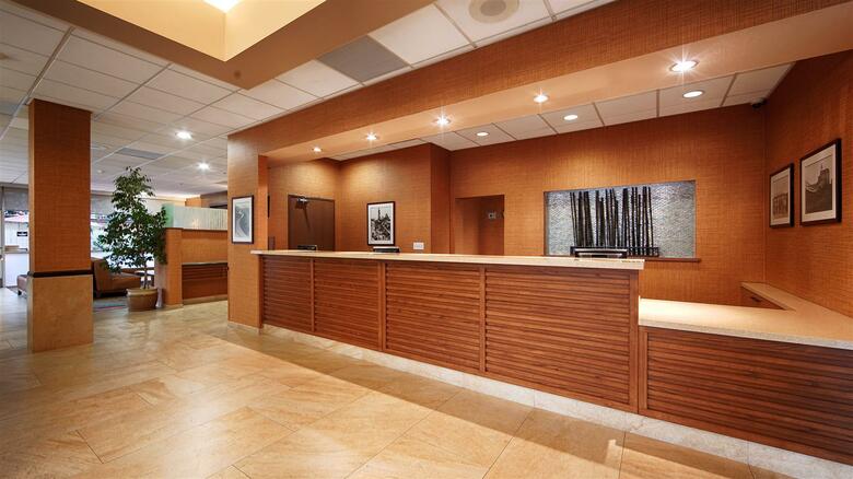 Best Western Plus Gateway Hotel Santa Monica