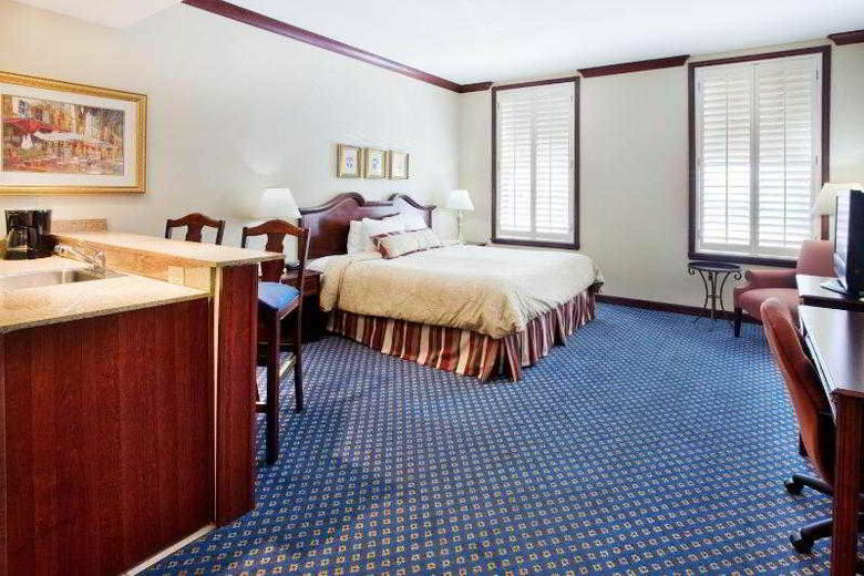 Hotel Staybridge Suites Historic District