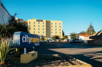 Hotel City Express Saltillo Sur