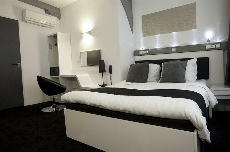 Hotel Cc