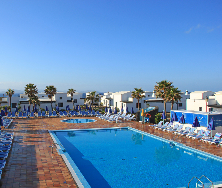 Hotel VIK Club Coral Beach