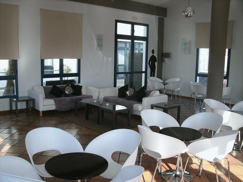 Hotel VIK Club Coral Beach