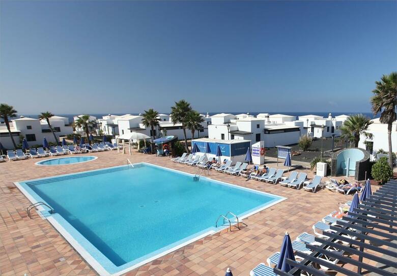 Hotel VIK Club Coral Beach