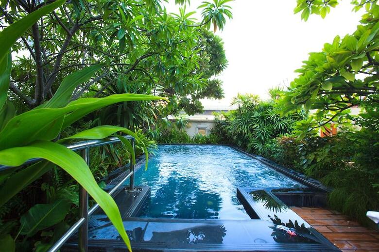 Hotel Nana Bangkok