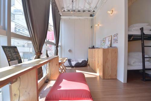 Chillulu Coffee And Hostel