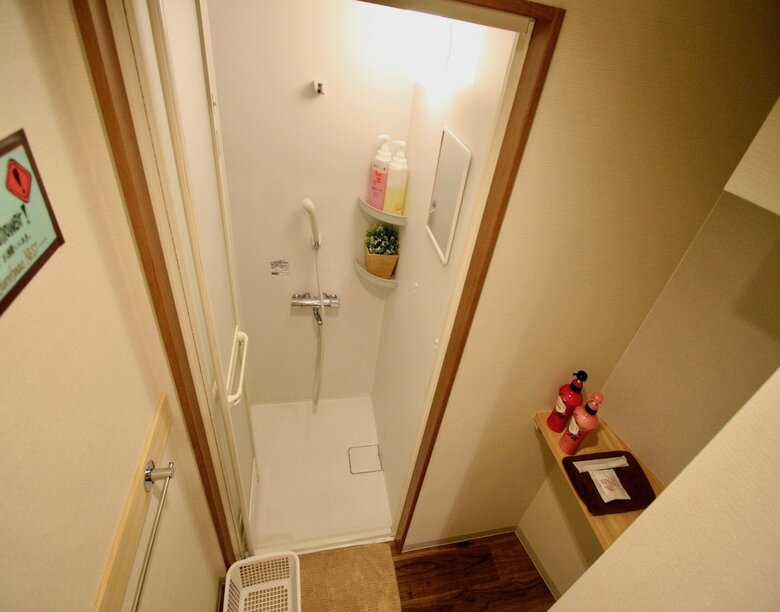 Hostal Osaka Guesthouse Nest